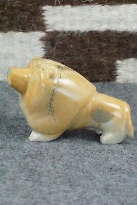 Lion Zuni Fetish Carving - Enrike Leekya