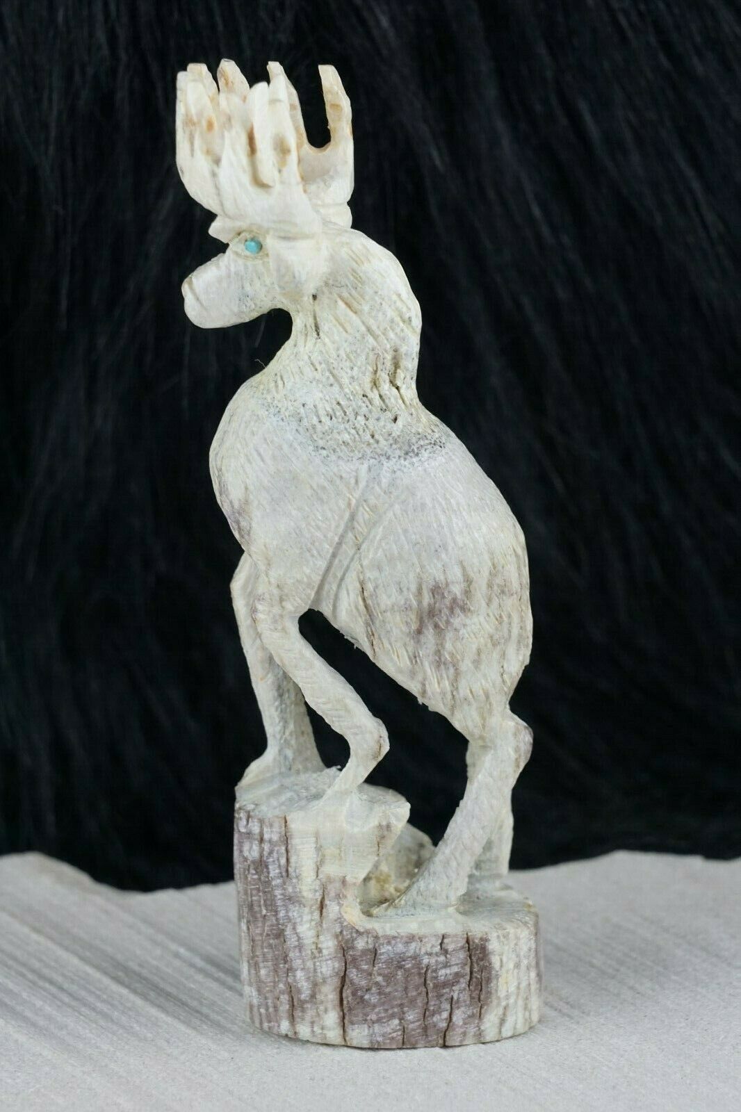 Elk Zuni Fetish Carving - Jerrold Lahaleon - High Lonesome Trading