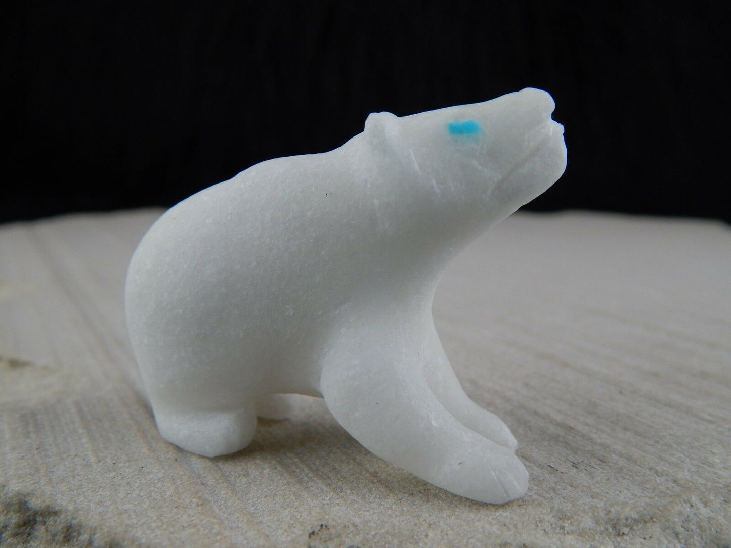Bear Zuni Fetish Carving - Herbert Him - High Lonesome Trading