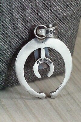 Spiny Oyster and Sterling Silver Pendant - Kevin Billah