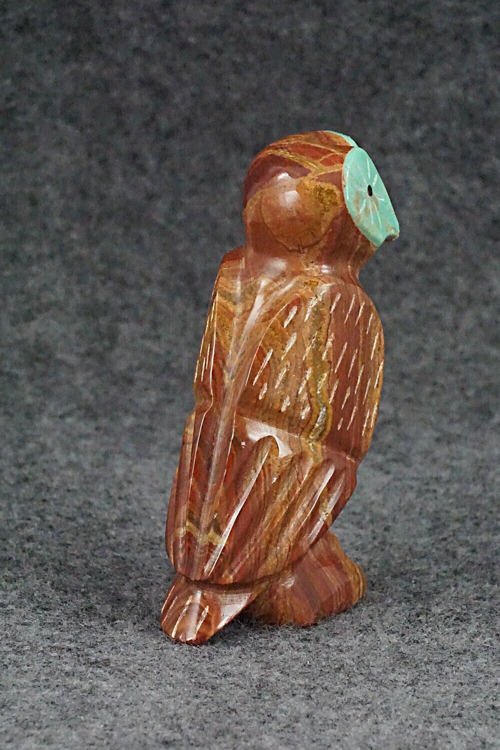 Owl Zuni Fetish Carving - Enrike Leekya