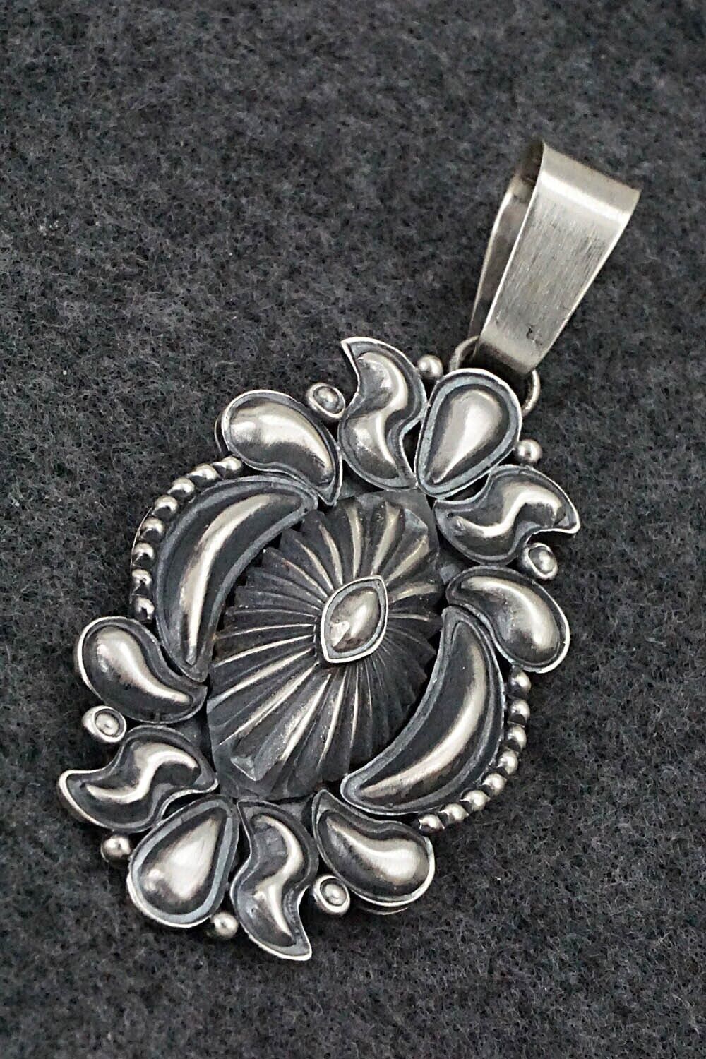 Sterling Silver Pendant - Derrick Gordon