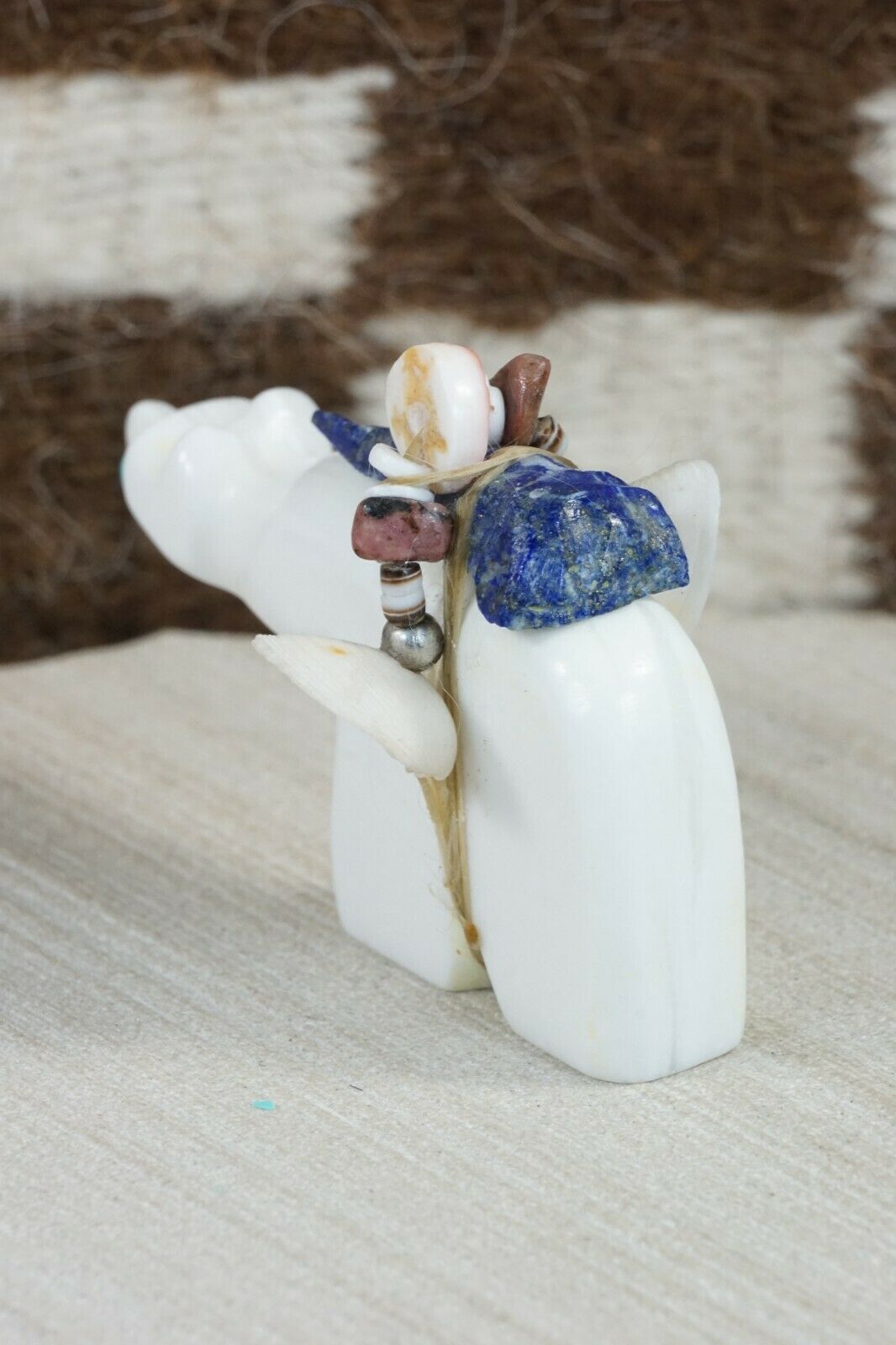 Bear Zuni Fetish Carving - Lance Deysee