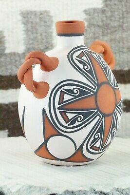 Zuni Pottery - Kalani Gchacnu - High Lonesome Trading