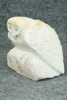 Owl Zuni Fetish Carving - Derrick Kaamasee