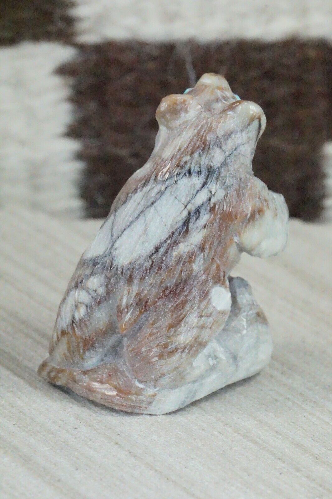 Bear Zuni Fetish Carving - Derrick Kaamasee