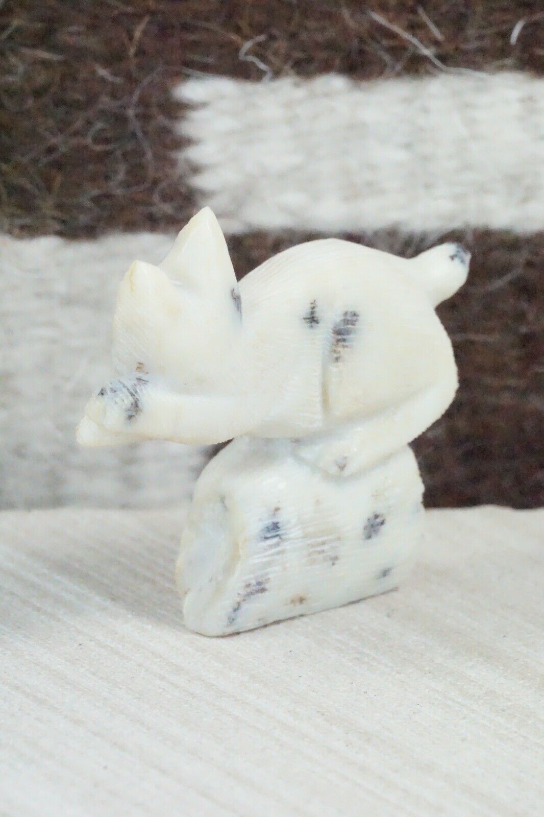 Bobcat Zuni Fetish Carving - Colin Weeka