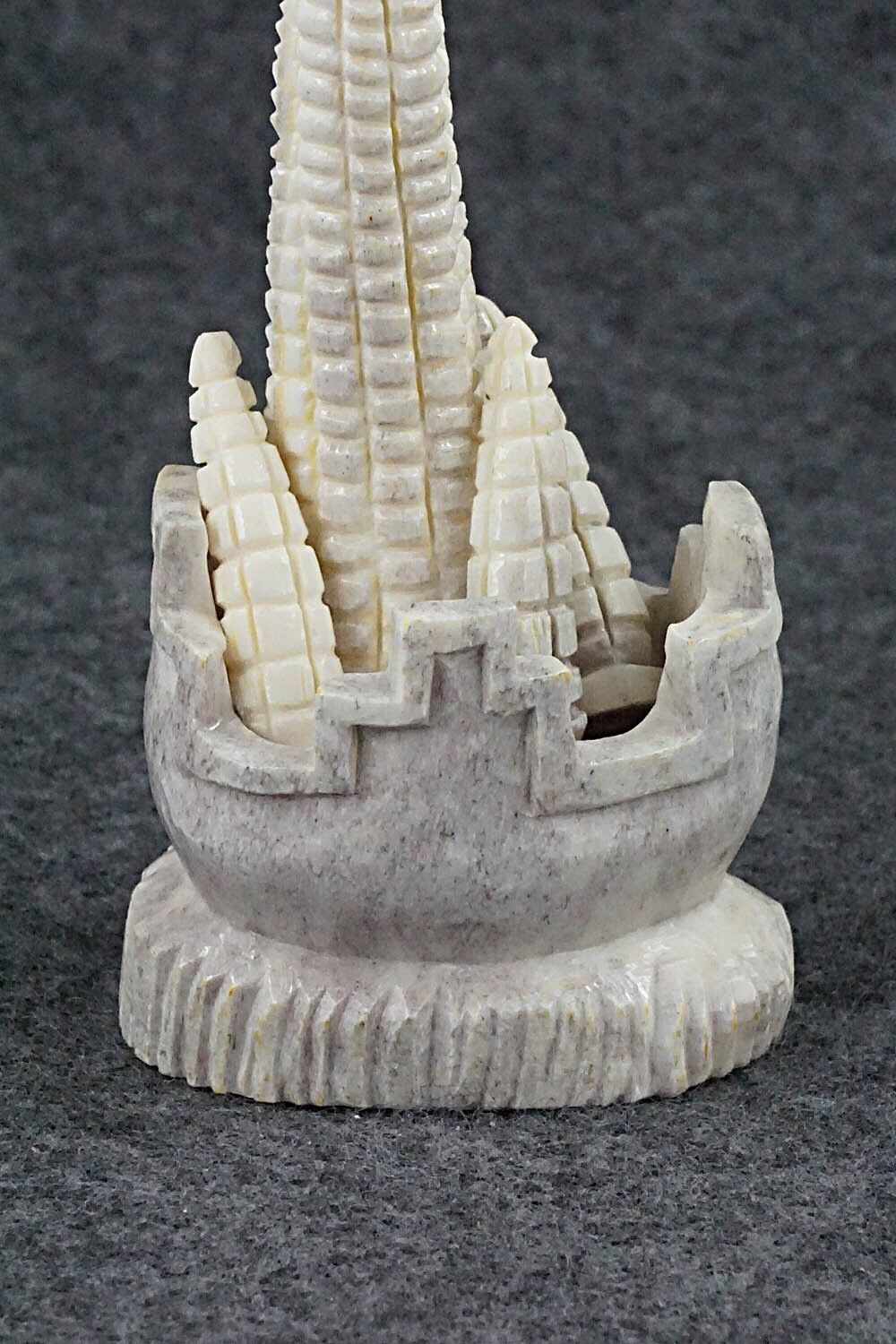 Corn Maiden Zuni Fetish Carving - Mike Tucson