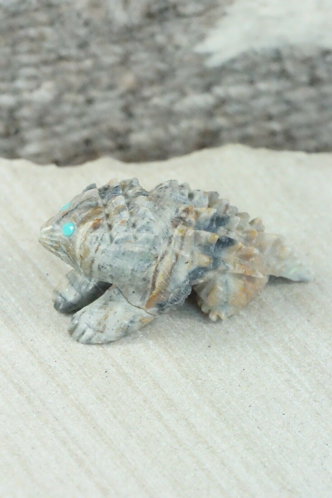 Porcupine Zuni Fetish Carving - Jonas Hustito