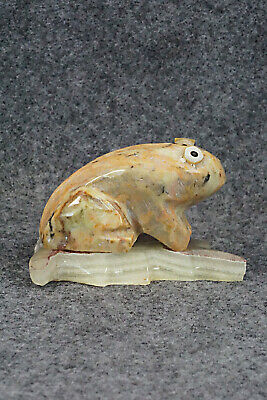 Frog Zuni Fetish Carving - Justin Natewa