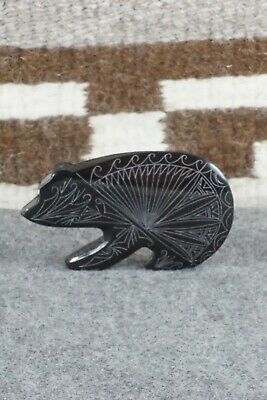 Bear Zuni Fetish Carving - Jonathan Natewa