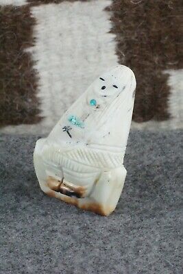 Corn Maiden Zuni Fetish Carving - Faye Quandelacy