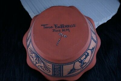 Zuni Pottery - Tonia Fontenelle - Zuni Handmade Pottery - Native American - High Lonesome Trading