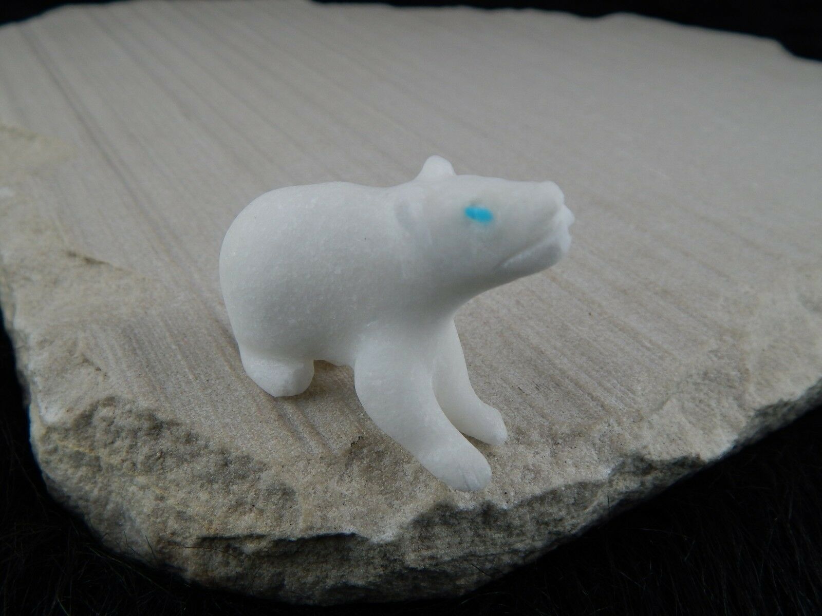 Bear Zuni Fetish Carving - Herbert Him - High Lonesome Trading