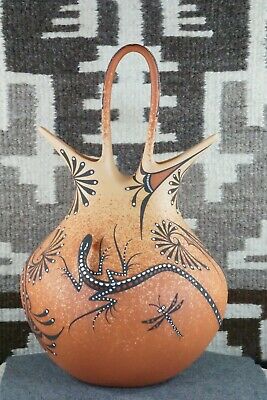 Zuni Pottery - Deldrick Cellicion
