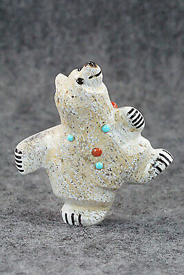 Bear Zuni Fetish Carving - Claudia Peina