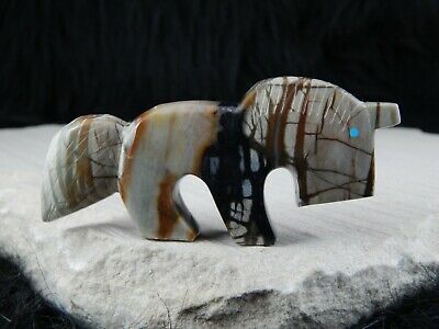 Horse Zuni Fetish Carving - Kenric Laiwakete