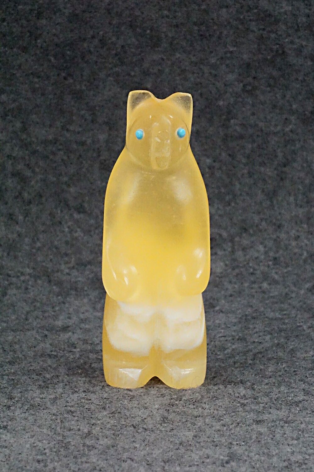 Bear Zuni Fetish Carving - Ronnie Lunasee