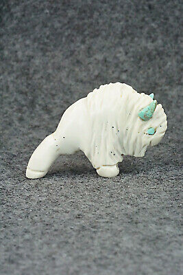 Buffalo Zuni Fetish Carving - Kevin Quam