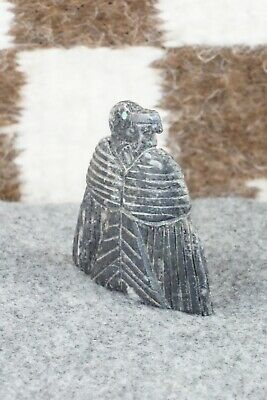 Eagle Zuni Fetish Carving - Jonathan Rico