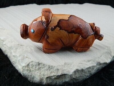 Pig Zuni Fetish Carving - Louise Ponchuella - High Lonesome Trading