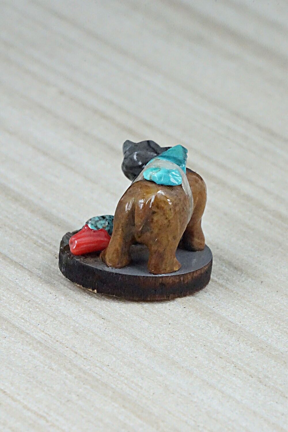 Bear Zuni Fetish Carving - Chris Nastacio