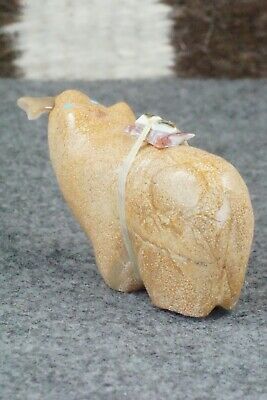 Bear Zuni Fetish Carving - Delvin Leekya