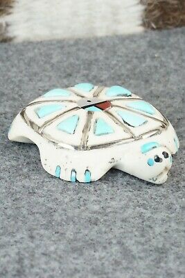 Turtle Zuni Fetish Carving - Russell Shack