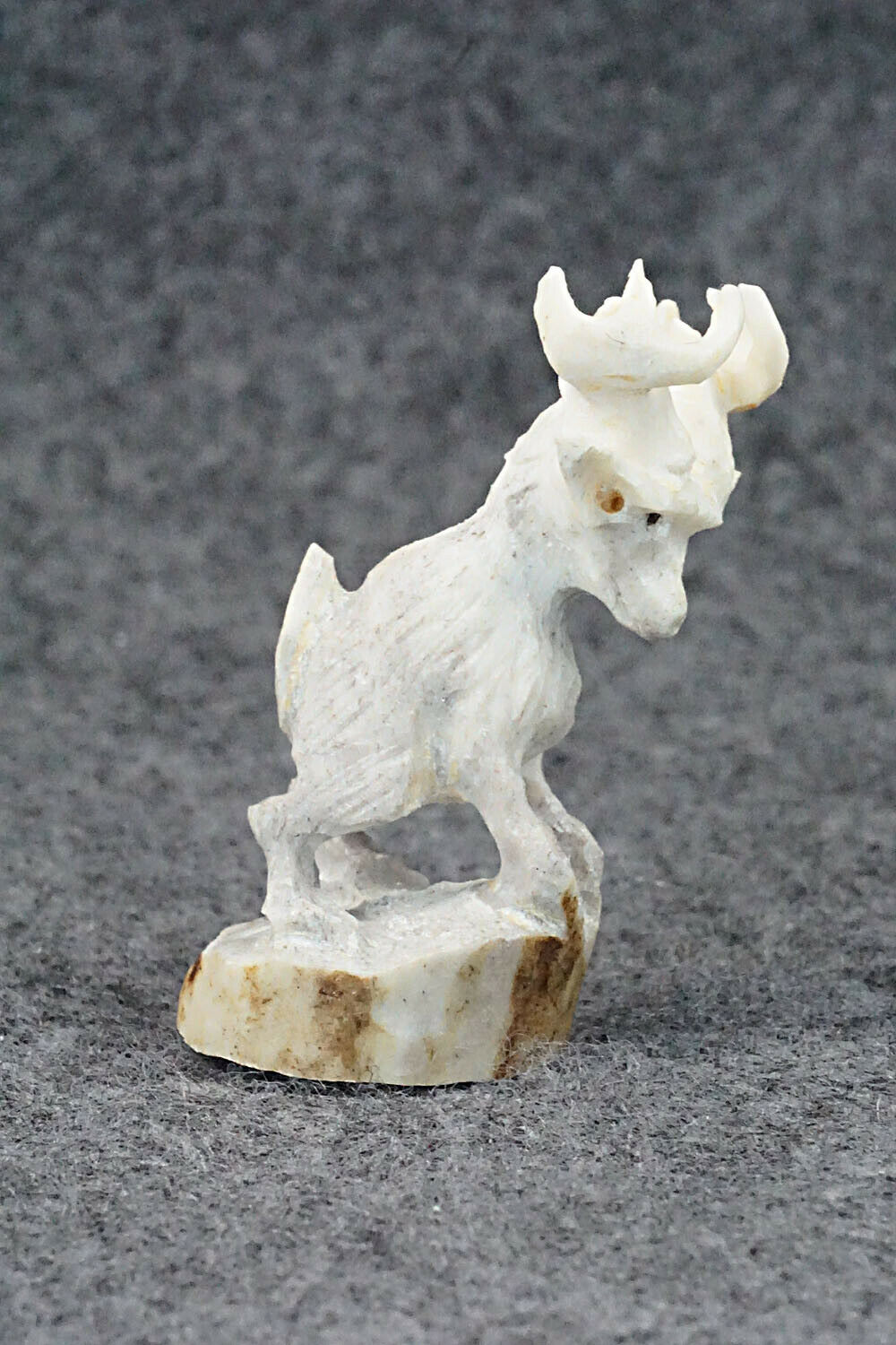 Deer Fetish Carving - Lewis Malie Jr.