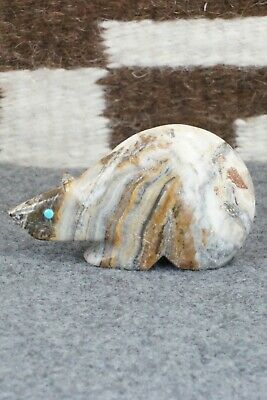 Bear Zuni Fetish Carving - Ronnie Lunasee
