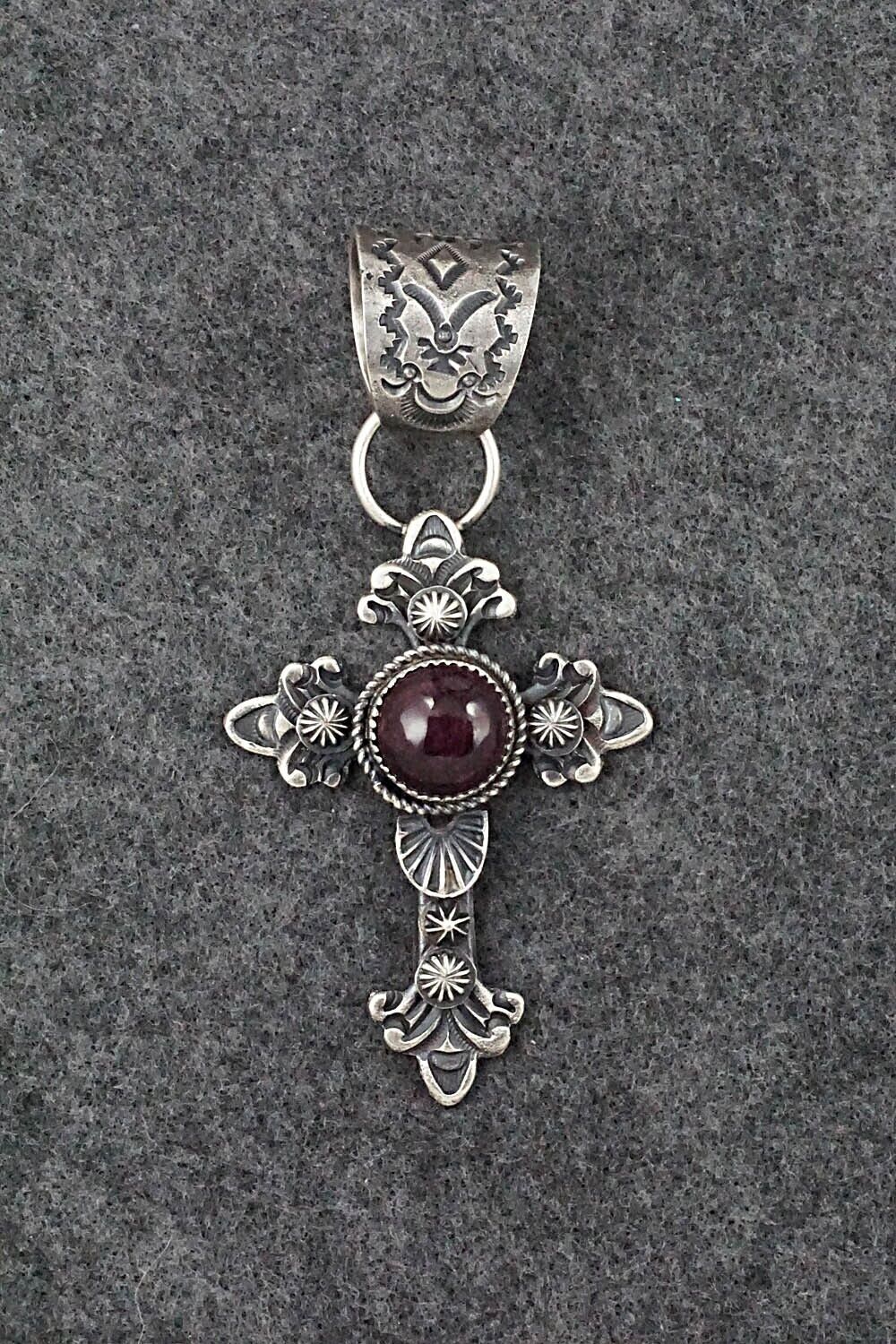 Spiny Oyster and Sterling Silver Pendant - Eva Billah