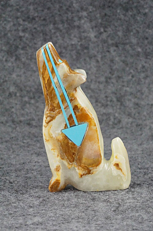 Coyote Zuni Fetish Carving - Rodney Laiwakete