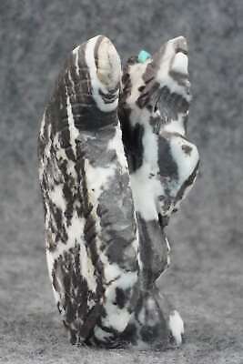 Skunk Zuni Fetish Carving - Jon Quam