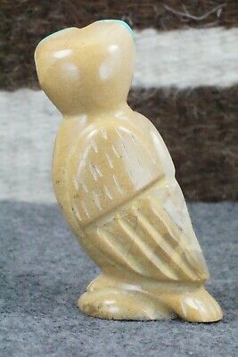 Owl Zuni Fetish Carving - Enrike Leekya