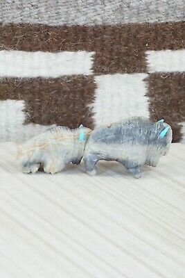 Buffalo Zuni Fetish Carving - Kevin Quam