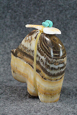 Bear Zuni Fetish Carving - Daphne Quam