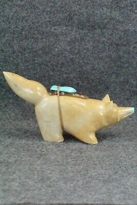 Wolf Zuni Fetish Carving - Enrike Leekya