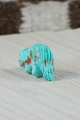 Wolf Zuni Fetish Carving - Andres Quandelacy