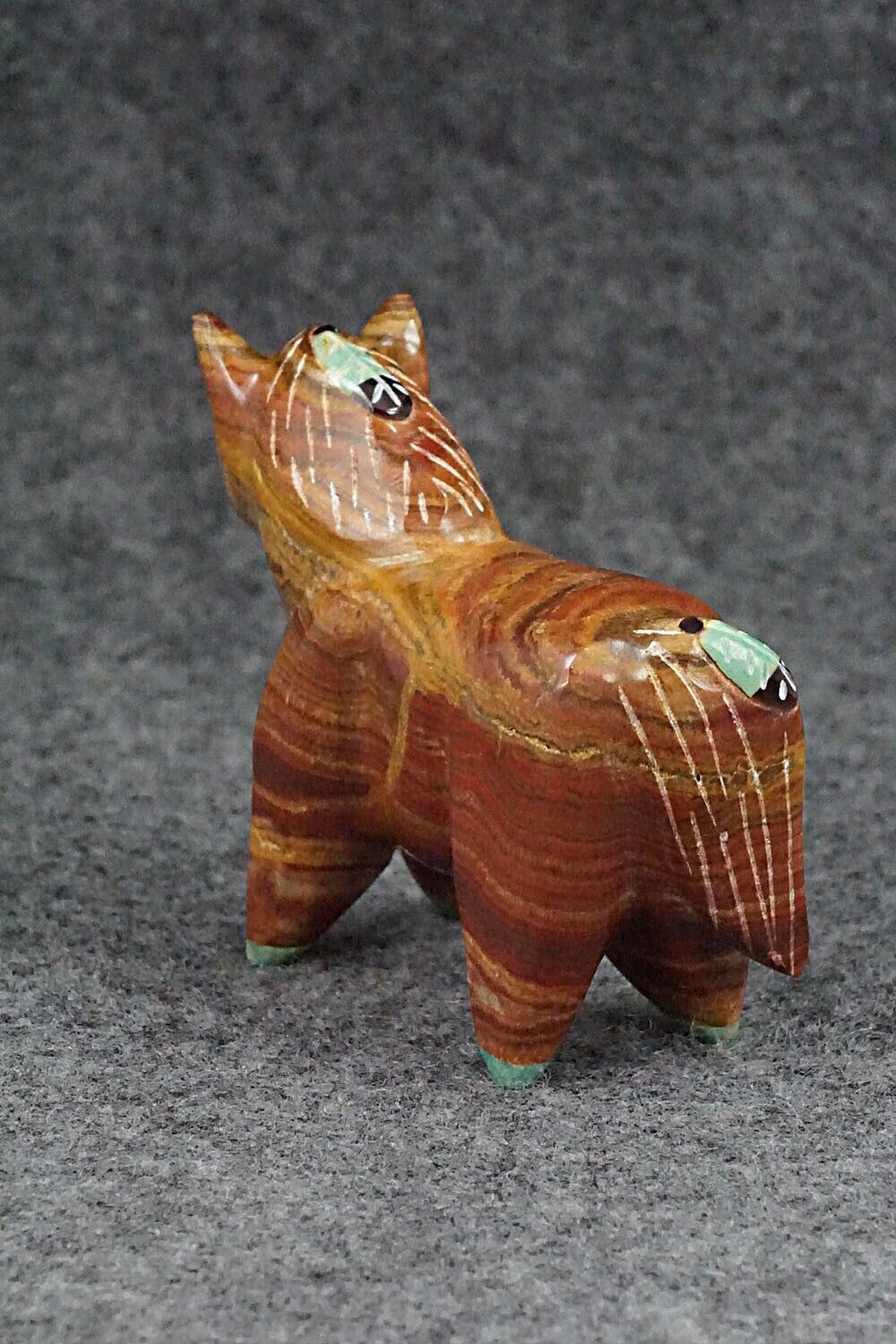 Horse Zuni Fetish Carving - Enrike Leekya