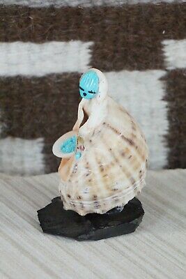 Corn Maiden Zuni Fetish Carving - Stuart Quandelacy