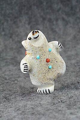 Bear Zuni Fetish Carving - Claudia Peina