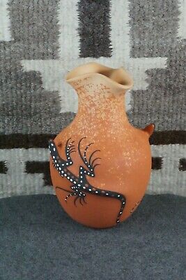 Zuni Pottery - Lorenda Cellicion