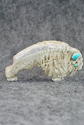 Buffalo Zuni Fetish Carving - Kevin Quam
