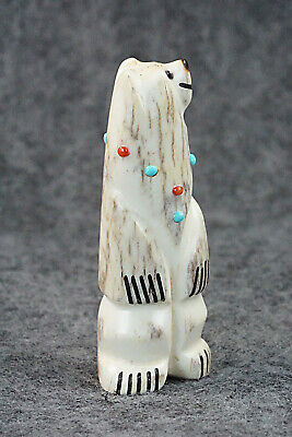 Bear Zuni Fetish Carving - Claudia Peina