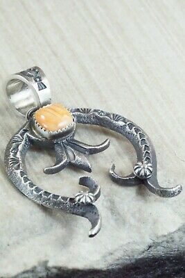 Spiny Oyster and Sterling Silver Pendant - Kevin Billah
