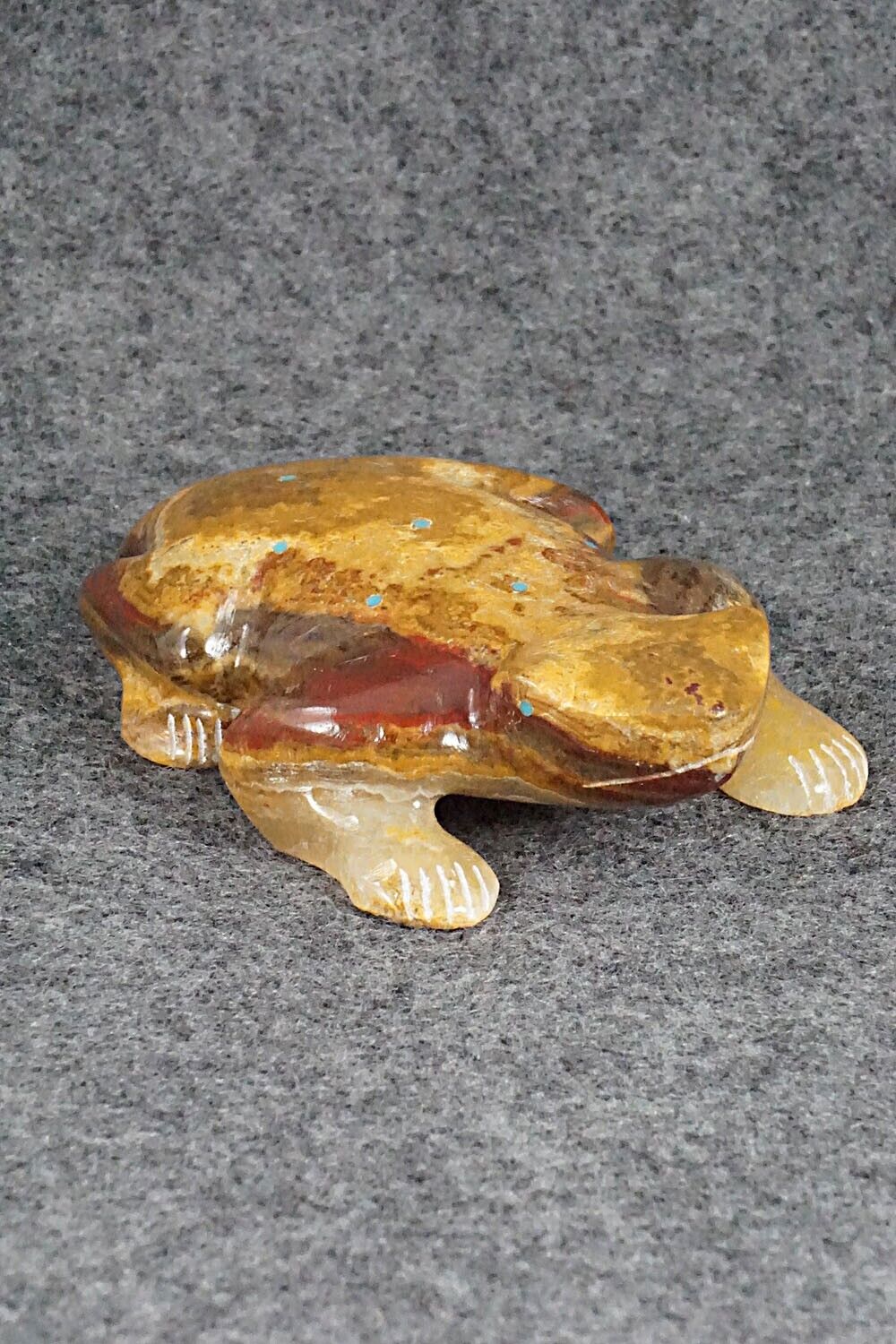 Frog Zuni Fetish Carving - Nelson Yatsattie