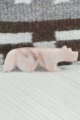 Wolf Zuni Fetish Carving - Bernard Laiwakete