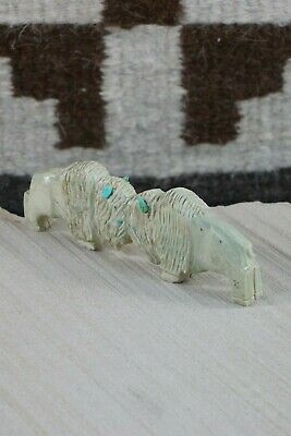 Buffalo Zuni Fetish Carving - Kevin Quam - High Lonesome Trading