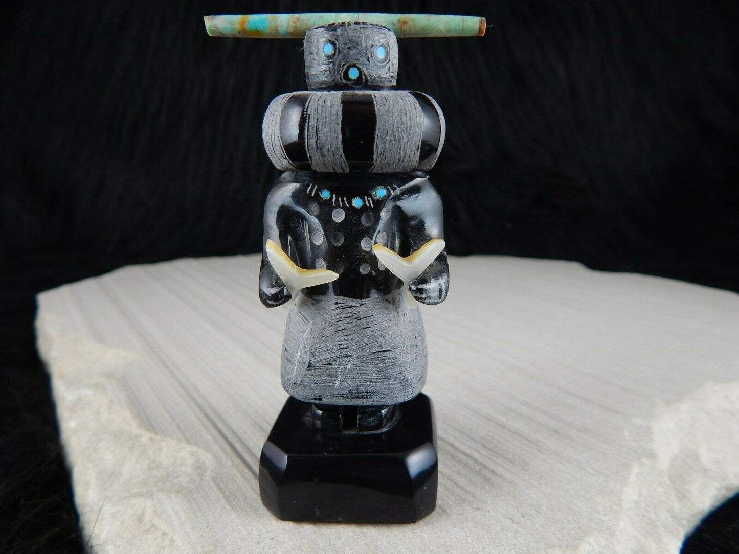 Dancer - Zuni Fetish - Russell Shack - Zuni Dancer Carving - Native American - High Lonesome Trading