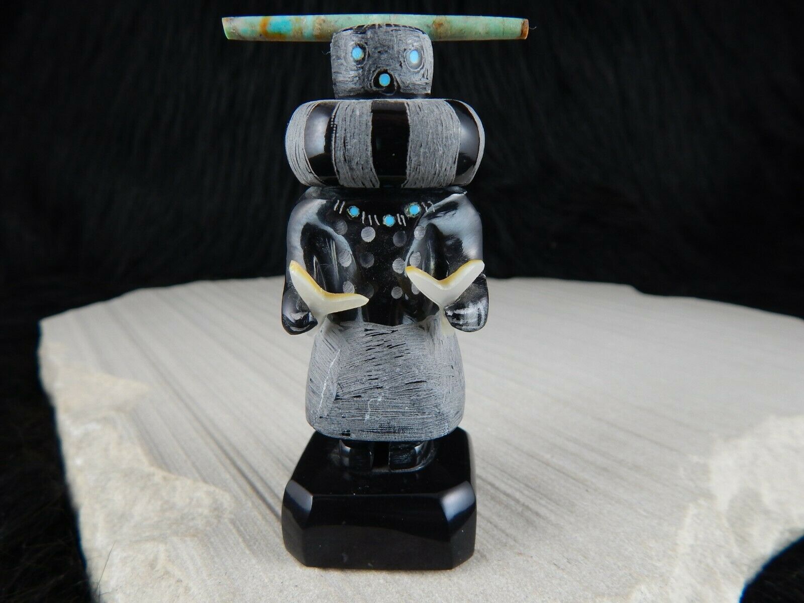 Dancer - Zuni Fetish - Russell Shack - Zuni Dancer Carving - Native American - High Lonesome Trading
